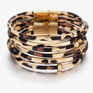 New! Leopard 🐆 Spiral Bracelet with Textured Leather Strands